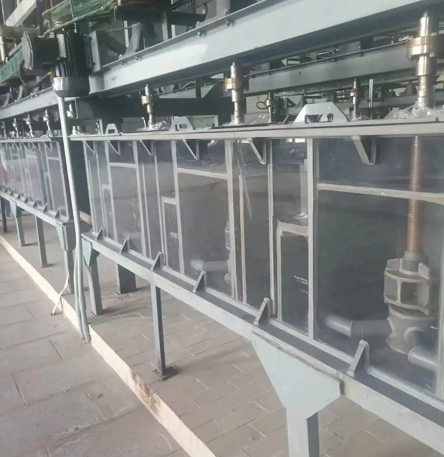 Why use PMMA for transparent mixer-settlers?