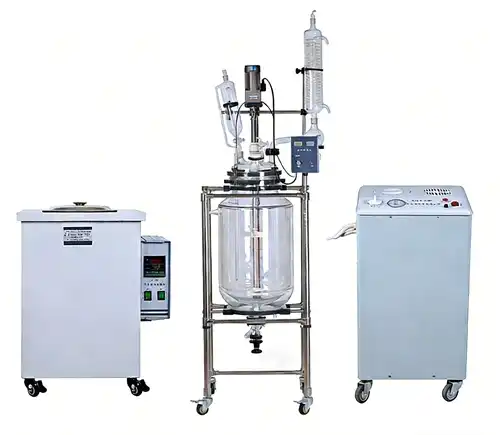 How to prevent lab-scale glass reactors breakage?