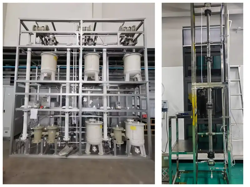 Packed Extraction Column Mass Transfer Efficiency and Flow Distribution